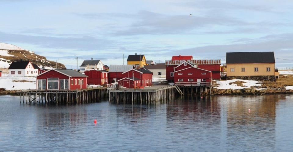 Ekkerøy sjøhus i vinterlys